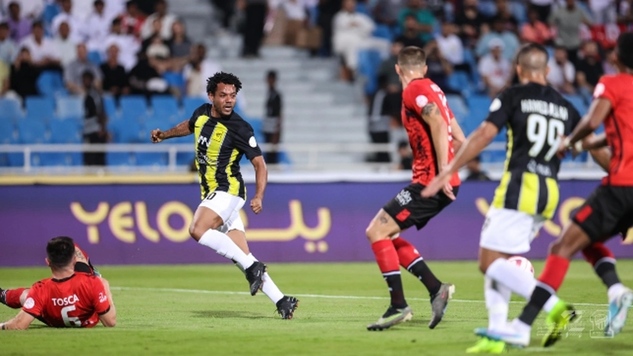 القنوات الناقلة لمباراة اتحاد جدة والرياض وموعد المواجهة المرتقبة بين الفريقين